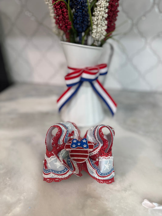 4OJ Lace Mouse Bow with Pearls